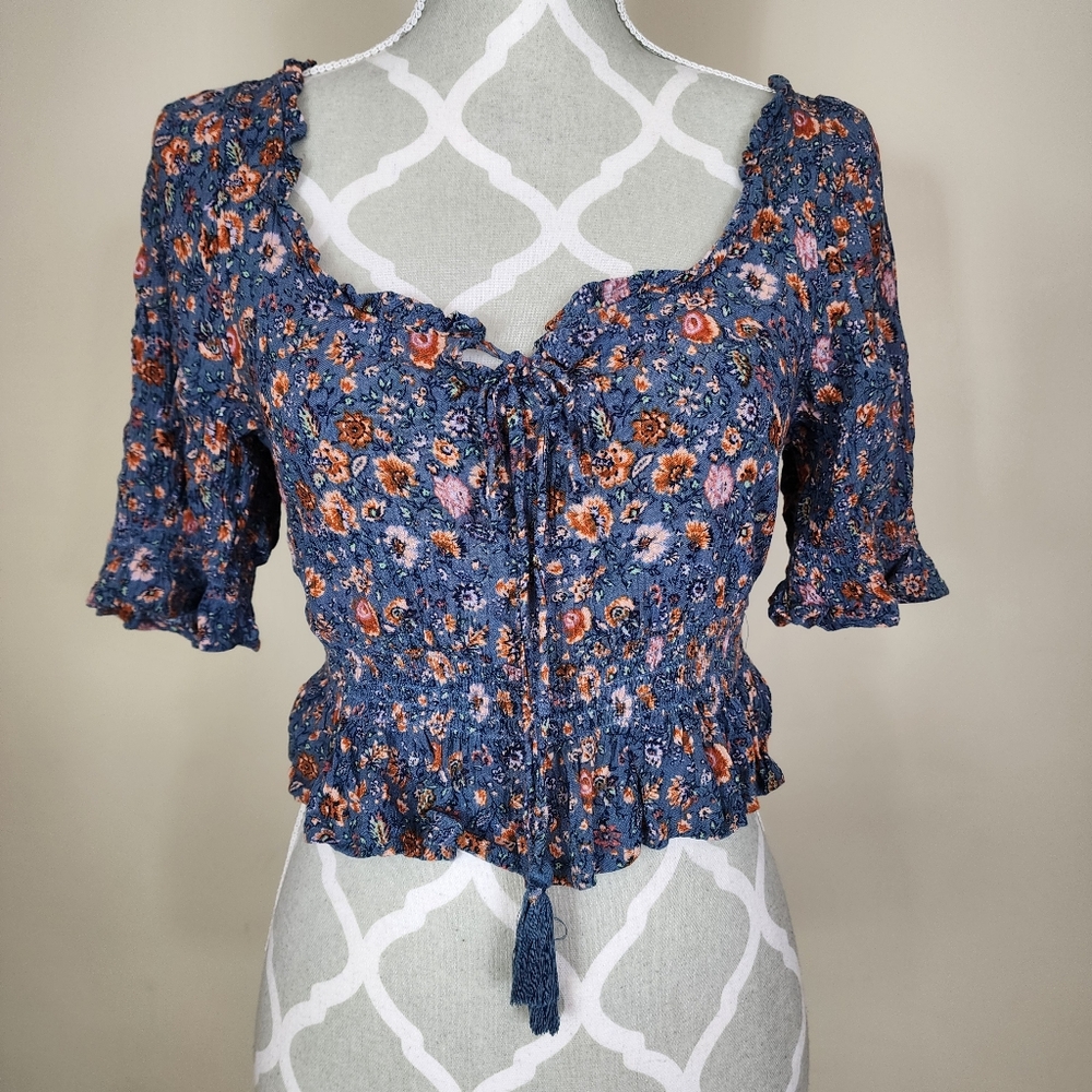 American Eagle Summer Floral Crop Blouse Blue Small Prairie Cottagecore